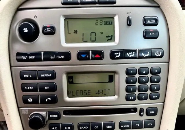 JAGUAR X-Type 3.0 Executive