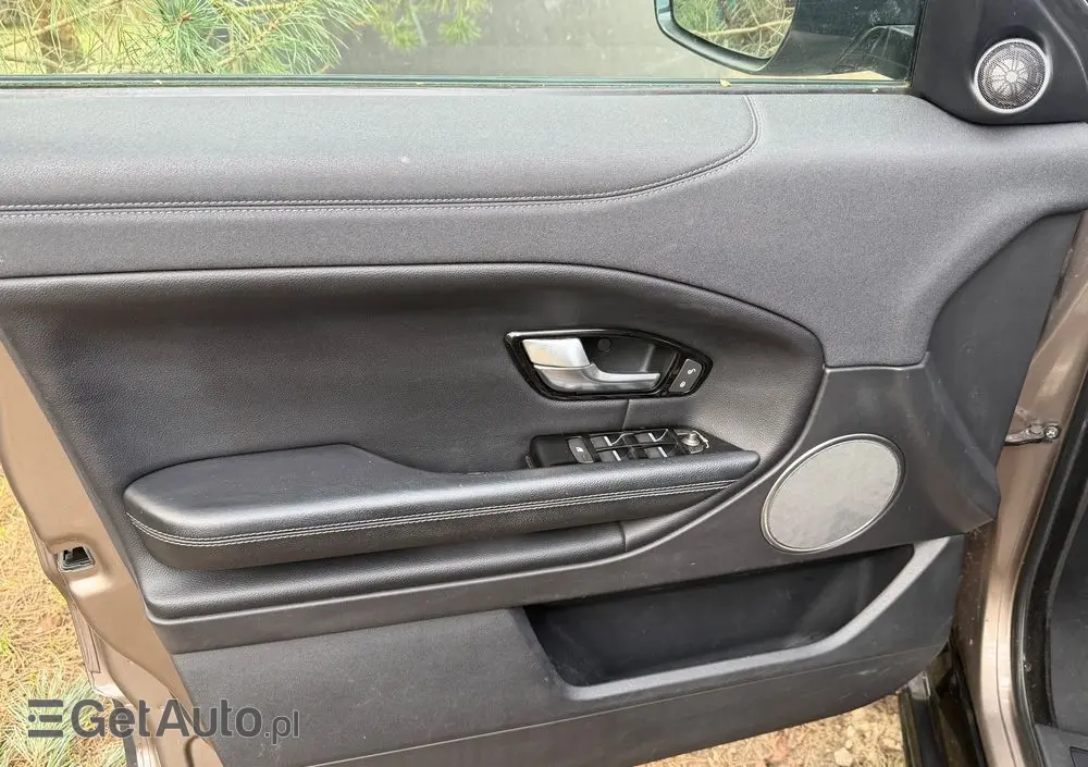 LAND ROVER Range Rover Evoque 2.0TD4 SE Dynamic