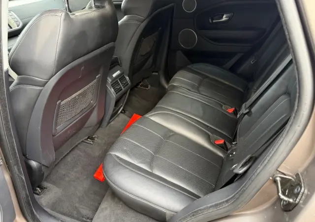 LAND ROVER Range Rover Evoque 2.0TD4 SE Dynamic