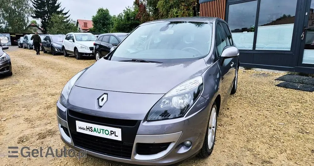 RENAULT Scenic 1.6 16V 110 TomTom Edition