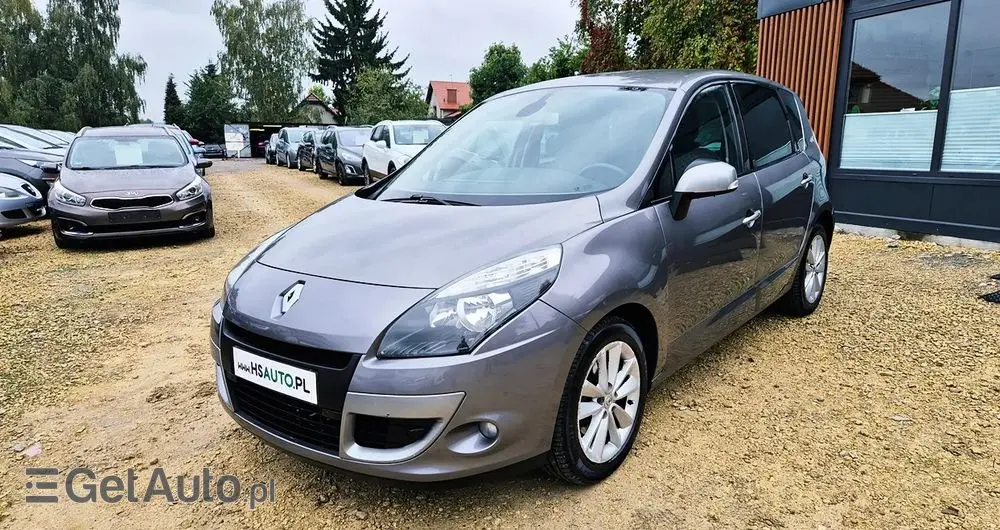 RENAULT Scenic 1.6 16V 110 TomTom Edition