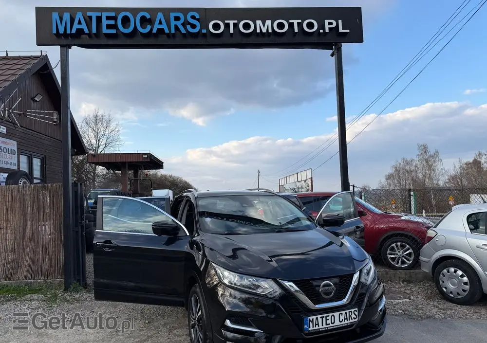 NISSAN Qashqai 1.6 Tekna