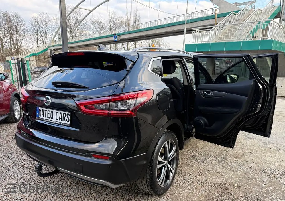 NISSAN Qashqai 1.6 Tekna