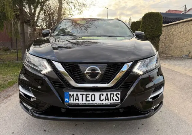 NISSAN Qashqai 1.6 Tekna