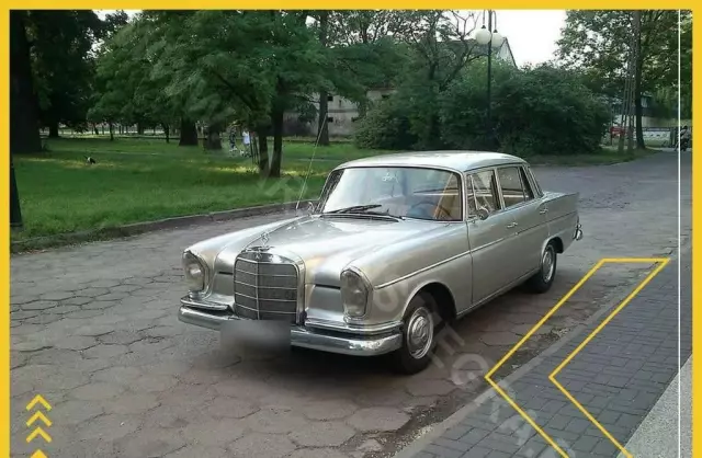 MERCEDES-BENZ 220 