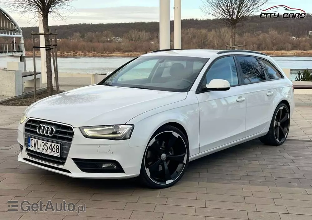 AUDI A4 