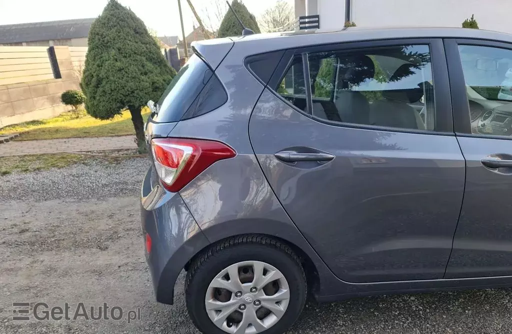 HYUNDAI I10 