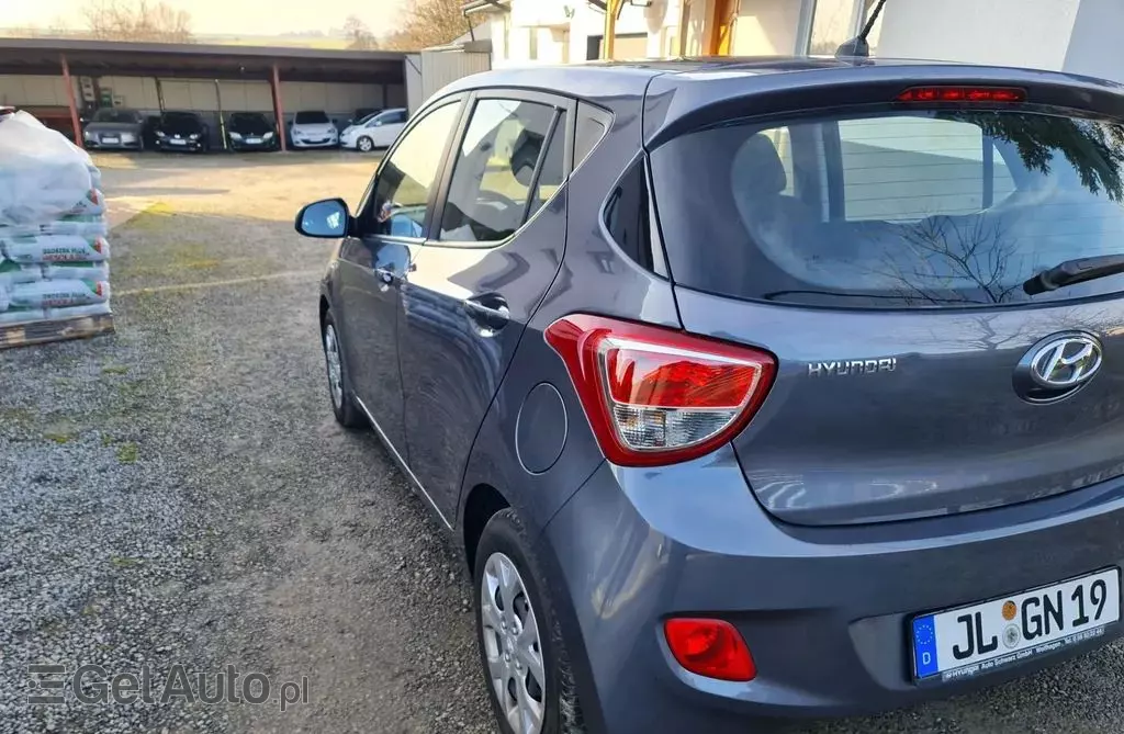 HYUNDAI I10 
