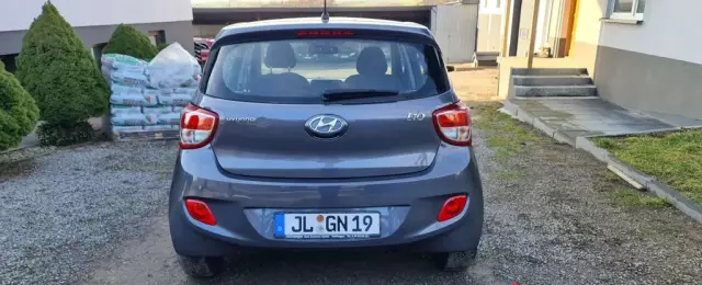 HYUNDAI I10 