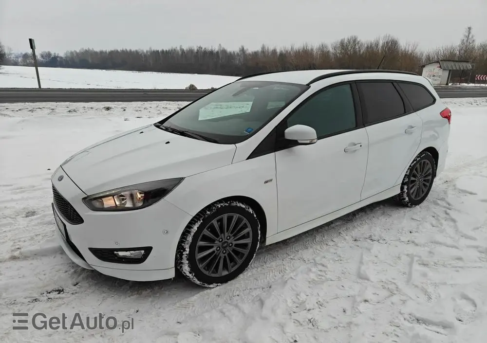 FORD Focus 1.5 EcoBoost STart-Stopp-System ST-LINE