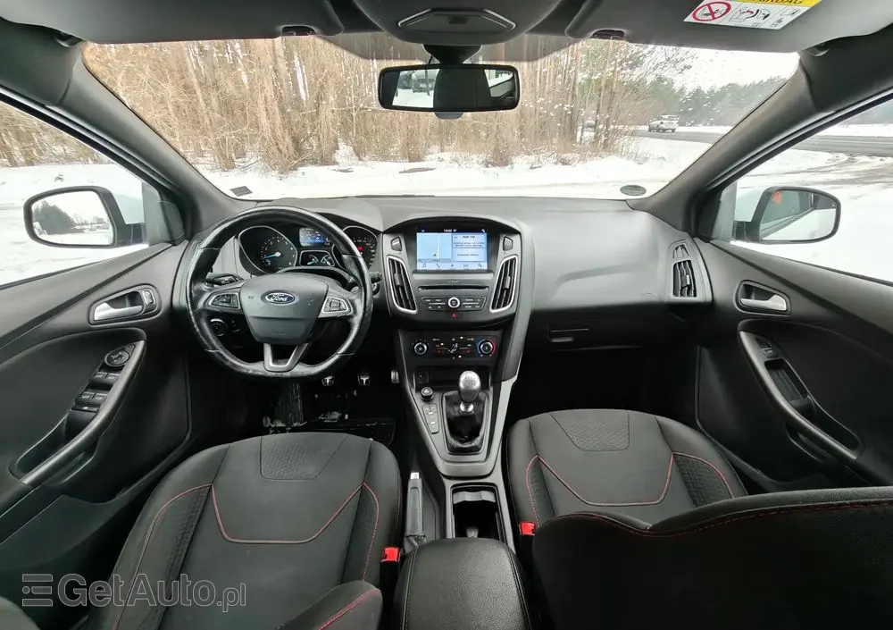 FORD Focus 1.5 EcoBoost STart-Stopp-System ST-LINE