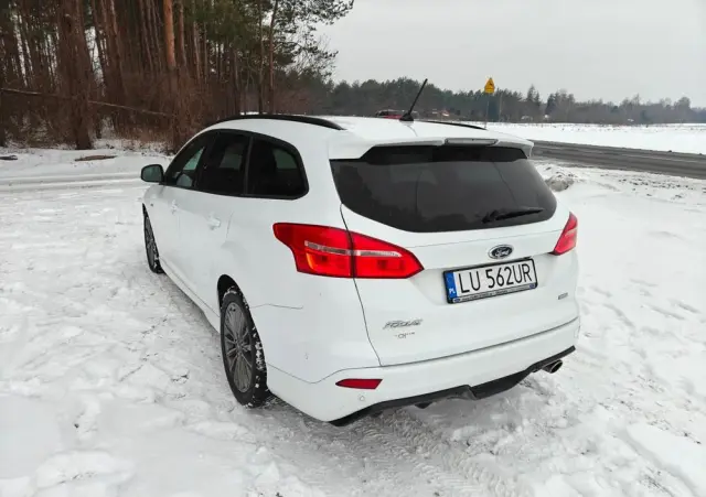 FORD Focus 1.5 EcoBoost STart-Stopp-System ST-LINE