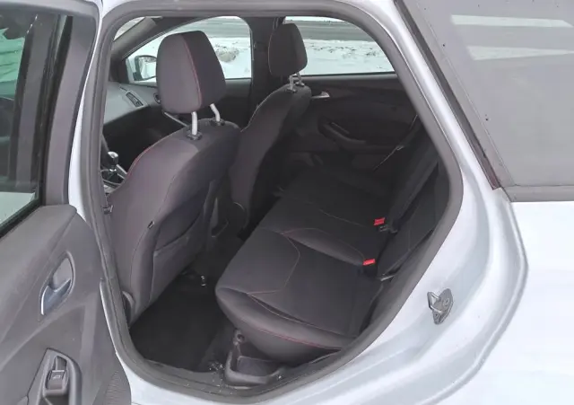 FORD Focus 1.5 EcoBoost STart-Stopp-System ST-LINE