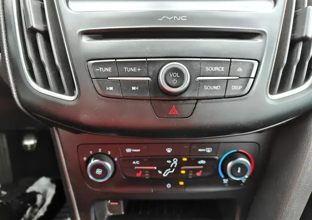 FORD Focus 1.5 EcoBoost STart-Stopp-System ST-LINE