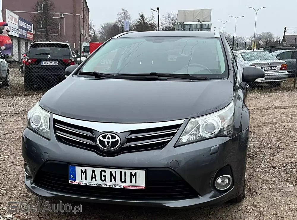 TOYOTA Avensis 2.0 D-4D Premium
