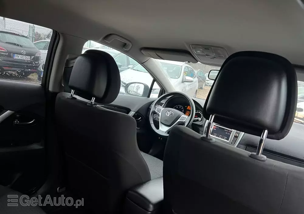 TOYOTA Avensis 2.0 D-4D Premium