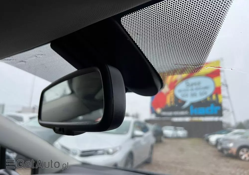 TOYOTA Avensis 2.0 D-4D Premium