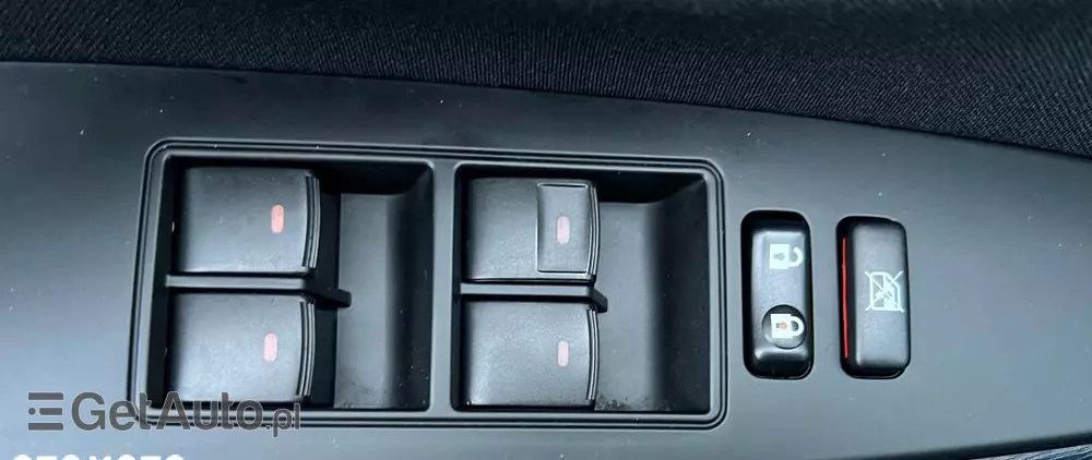 TOYOTA Avensis 2.0 D-4D Premium