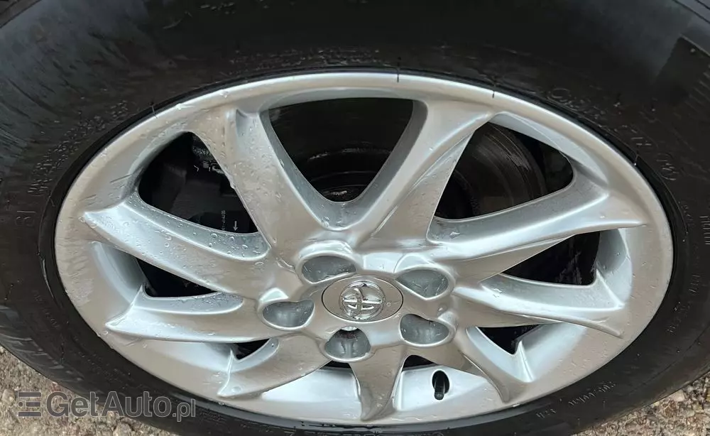 TOYOTA Avensis 2.0 D-4D Premium