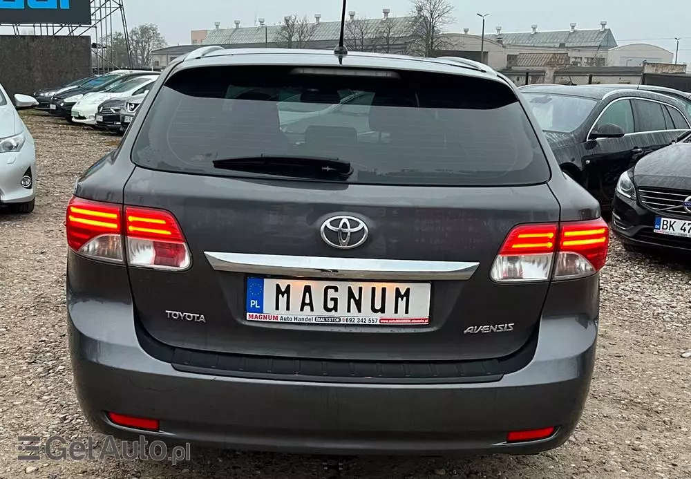 TOYOTA Avensis 2.0 D-4D Premium
