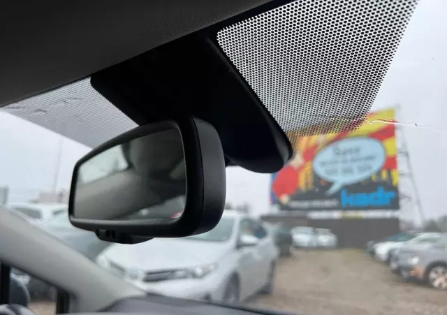 TOYOTA Avensis 2.0 D-4D Premium