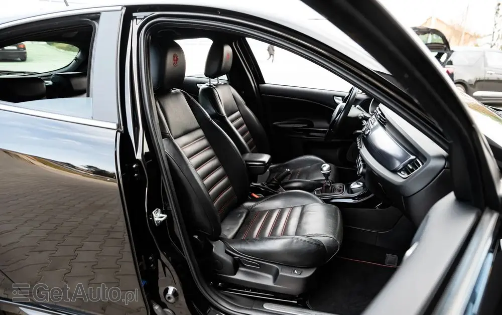 ALFA ROMEO Giulietta 1750 TBi Quadrifoglio Verde