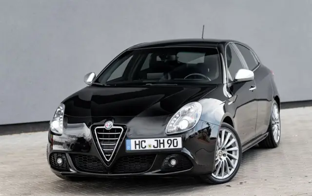 ALFA ROMEO Giulietta 1750 TBi Quadrifoglio Verde