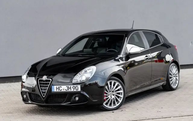 ALFA ROMEO Giulietta 1750 TBi Quadrifoglio Verde