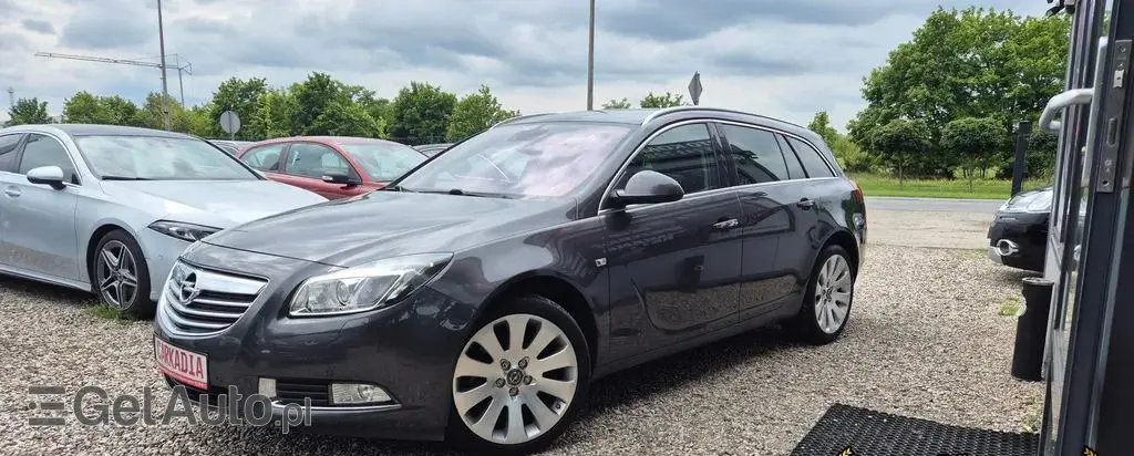 OPEL Insignia 