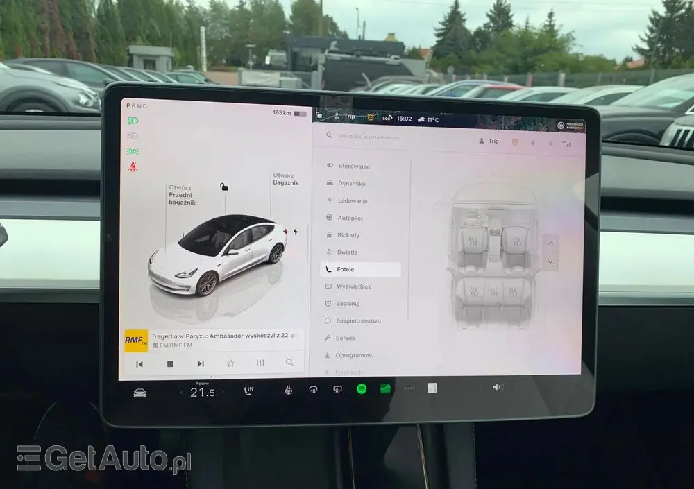 TESLA Model 3 