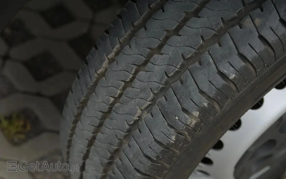 IVECO Iveco DAILY 35-180 Mroźnia +25/-25 * 7 PALET * THERMOK V300 MAX * Salon PL HIMATIC 