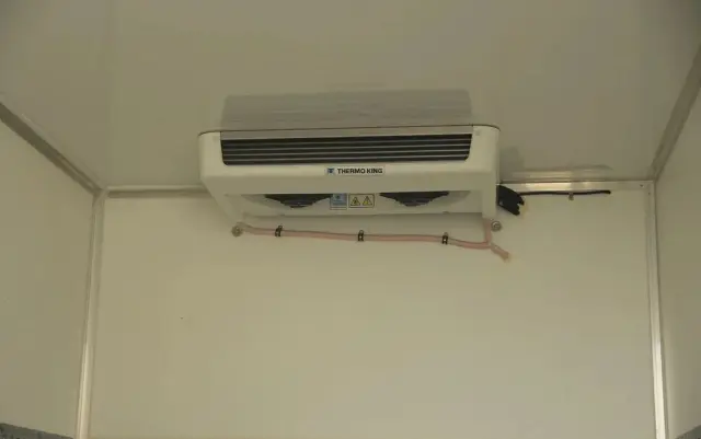 IVECO Iveco DAILY 35-180 Mroźnia +25/-25 * 7 PALET * THERMOK V300 MAX * Salon PL HIMATIC 