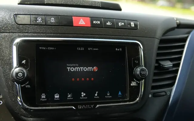 IVECO Iveco DAILY 35-180 Mroźnia +25/-25 * 7 PALET * THERMOK V300 MAX * Salon PL HIMATIC 