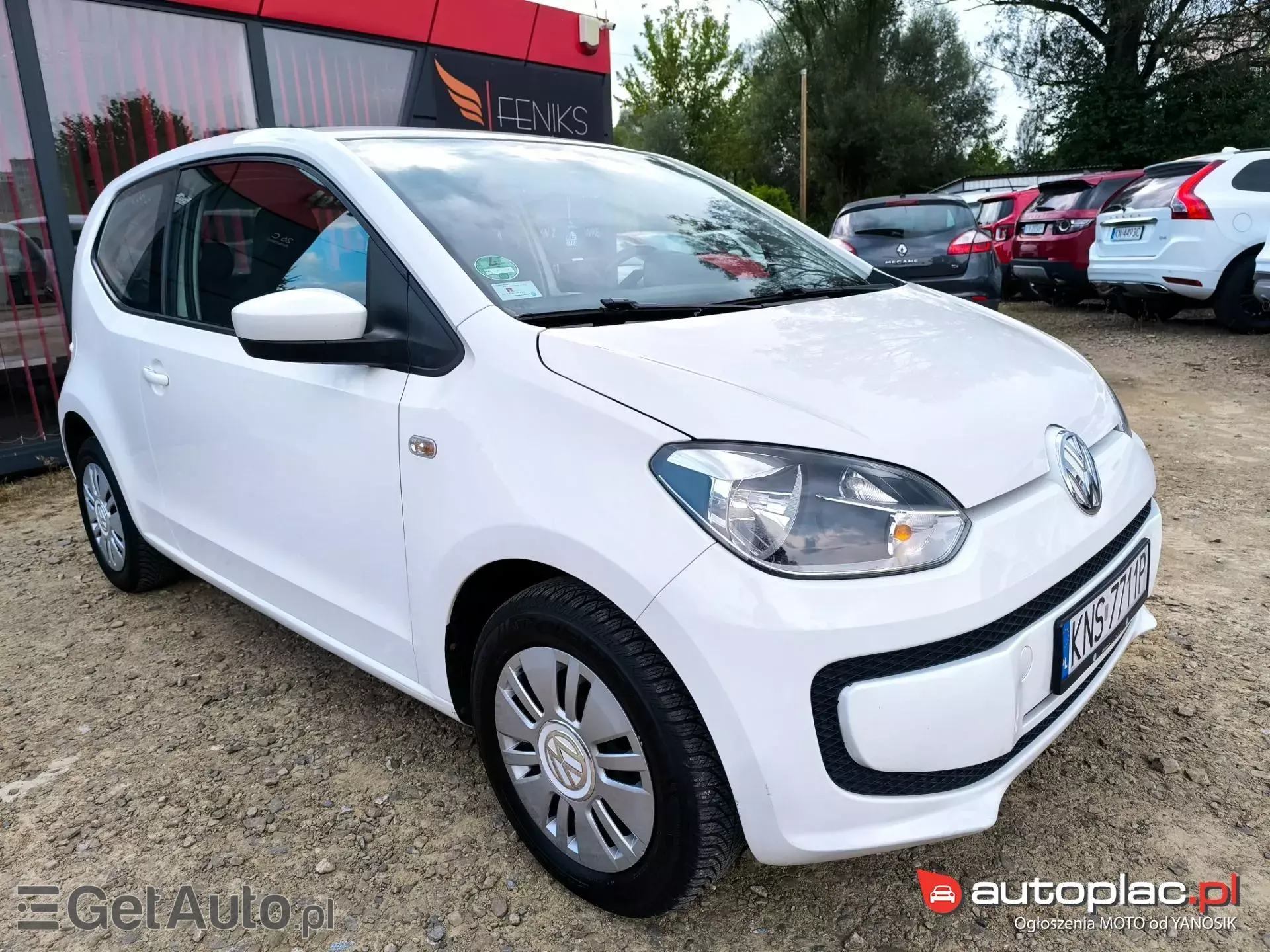 VOLKSWAGEN Up! 