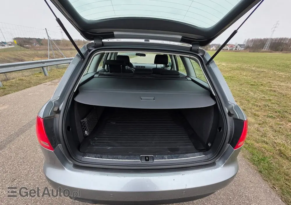 AUDI A4 Avant 2.0 TDI DPF