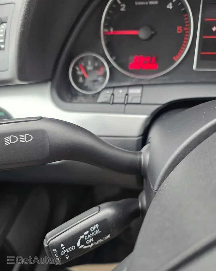 AUDI A4 Avant 2.0 TDI DPF