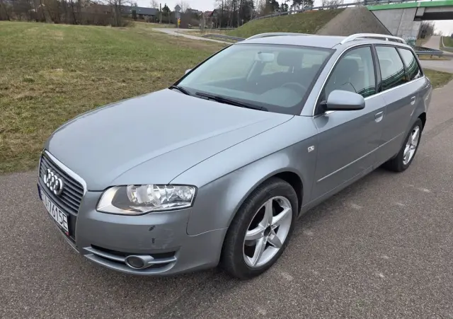 AUDI A4 Avant 2.0 TDI DPF