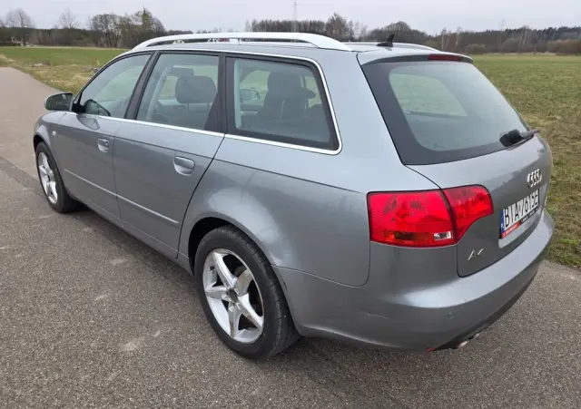 AUDI A4 Avant 2.0 TDI DPF