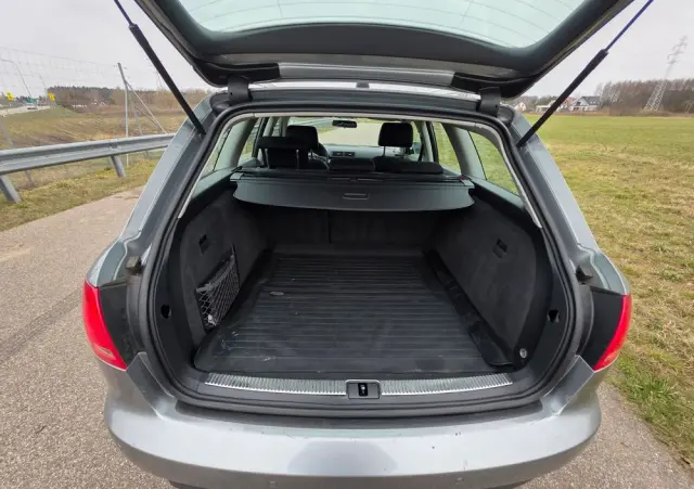 AUDI A4 Avant 2.0 TDI DPF