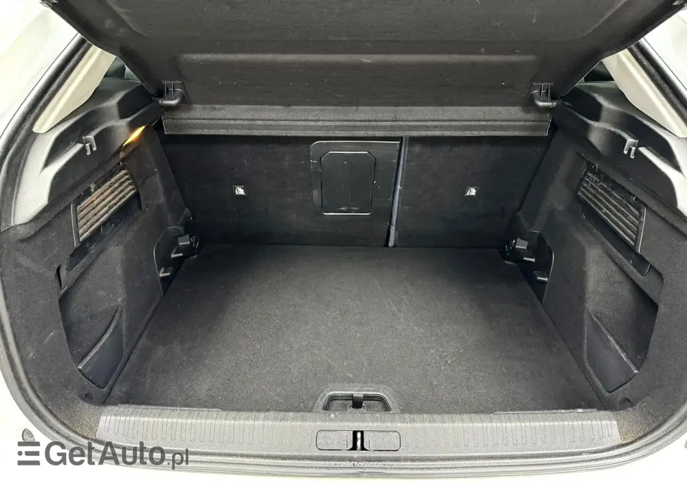 CITROËN C4 1.2 PureTech Shine S&S EAT8