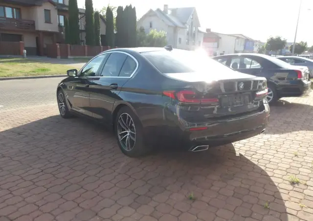 BMW Seria 5 520d Luxury Line