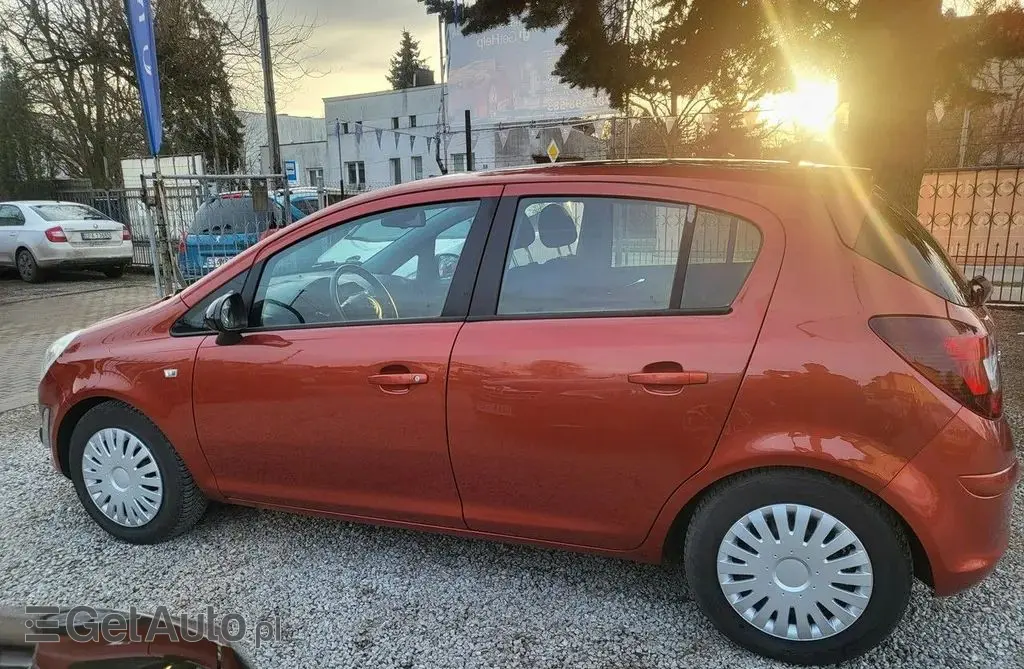 OPEL Corsa 