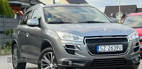 PEUGEOT 4008 