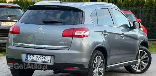 PEUGEOT 4008 