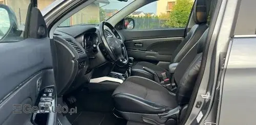PEUGEOT 4008 