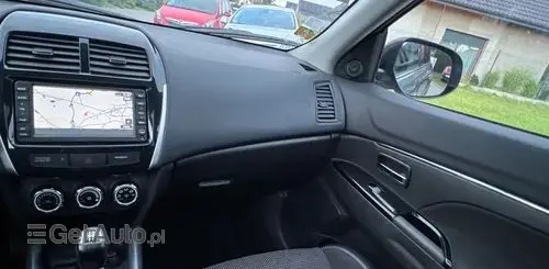 PEUGEOT 4008 