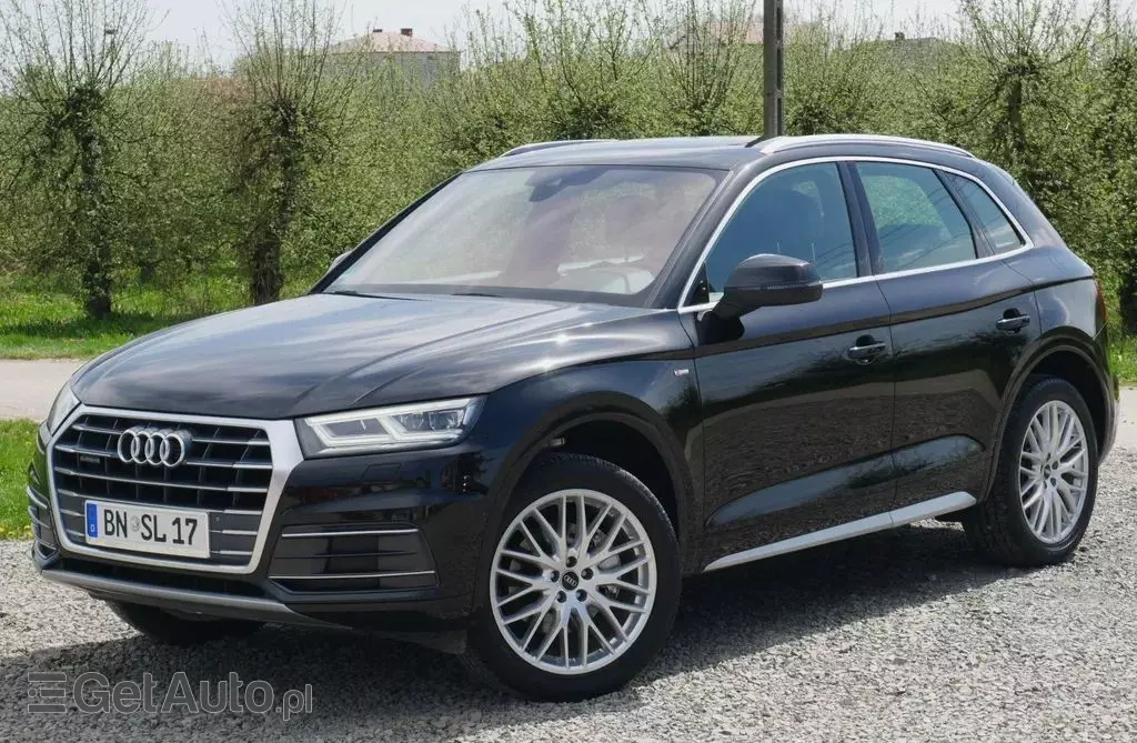 AUDI Q5 