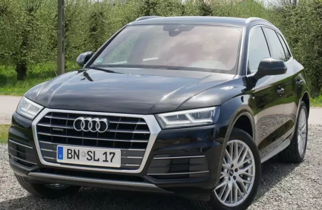 AUDI Q5 