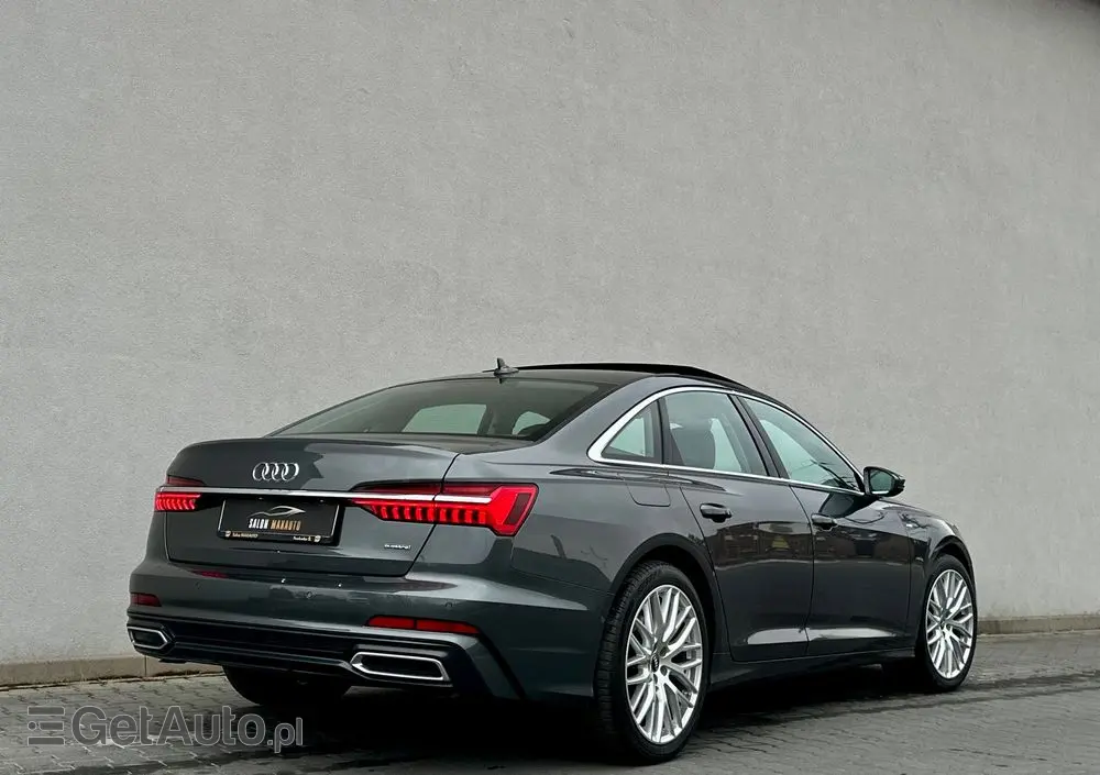 AUDI A6 Limousine 