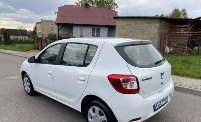 DACIA Sandero 